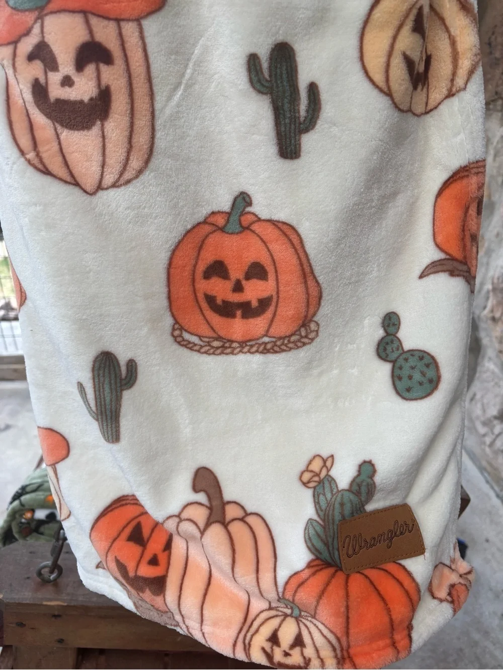 Nwt Wrangler Halloween PumpkinBlanket